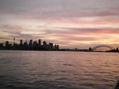 Skyline, Oper und Harbour Bridge bei Einfahrt in den Hafen
